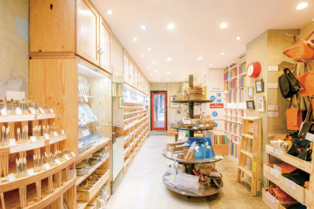 【銀ブラ】銀座のショッピングスポット:月光荘画材店