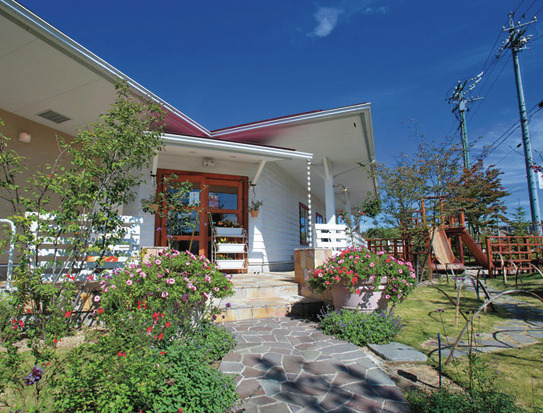 【軽井沢お土産×焼きたてパン】ベーカリーカフェ ココラデ