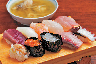 富山タウン・八尾