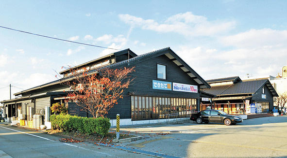 【富山・黒部漁港×漁港メシ】魚の駅ならではの新鮮な魚が味わえる「できたて館レストラン航海灯」