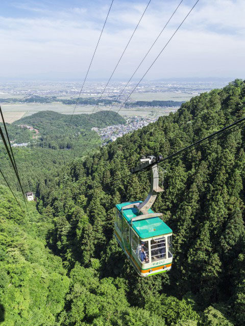 【弥彦山の見どころ】弥彦山ロープウェイ