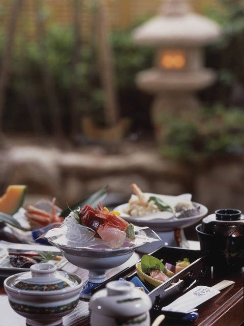 雨晴温泉 磯はなび