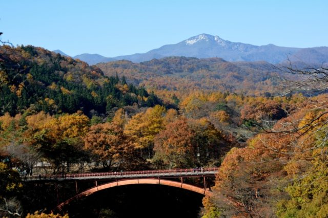 【白河の観光スポット】雪割橋