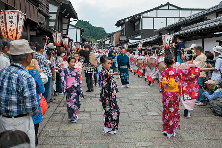 越中八尾 おわら風の盆ってどんな祭なの?