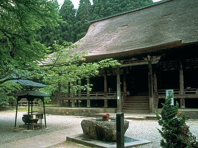 【山形ドライブ×三寺参りと名湯めぐりコース1】創建1300年の古刹で若返り祈願!「本山慈恩寺」