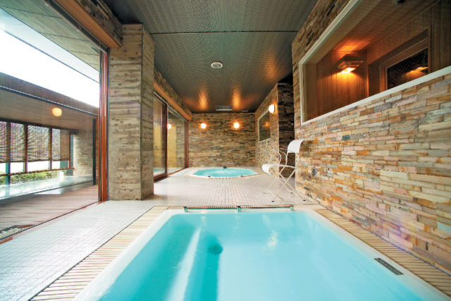 リバーリトリート雅樂倶