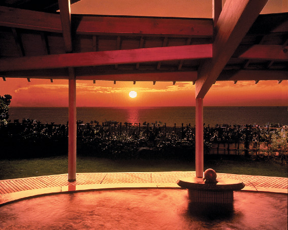 新潟の観光エリア6.村上 瀬波温泉 笹川流れエリア