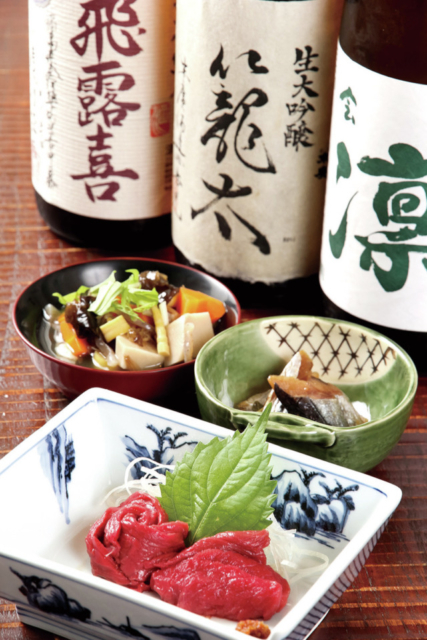 【会津若松グルメ×地酒】料理をひき立てる地酒の数々「籠太」