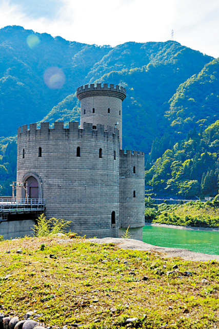 宇奈月ダム&新柳河原発電所