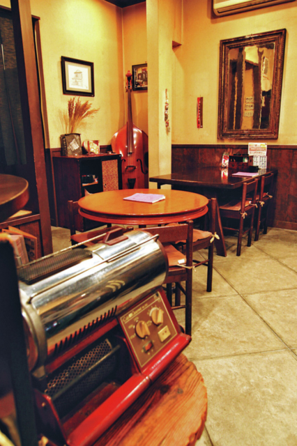 【福島・会津若松×レトロカフェ】ジャズが流れる茶屋で名物の団子を「やまでら茶屋」