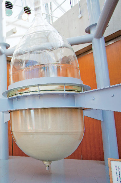 【仁摩サンドミュージアム×展示】一年計砂時計「砂暦」