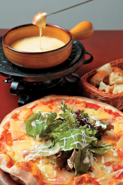 【南軽井沢・軽井沢発地市庭×グルメ】アトリエ・ド・フロマージュ