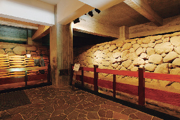 【鶴ヶ城】天守閣入口・塩蔵