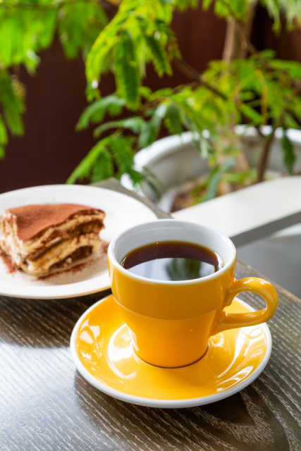 自分好みの淹れ方でスペシャルティコーヒーを「T&M COFFEE 牧志店」