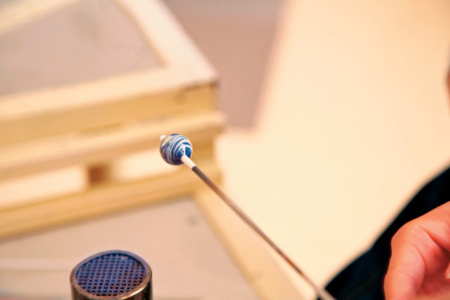 【南軽井沢の手作り体験×とんぼ玉】個性豊かな仕上がりのガラスを使ったものづくり「軽井沢ガラスギャラリー アームス」