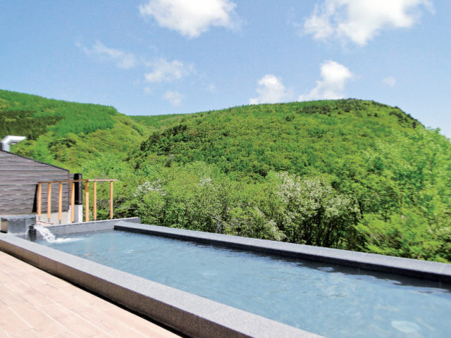 【福島×日帰り温泉】標高950mの絶景露天風呂「あだたら山 奥岳の湯」