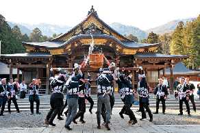 【イベント】弥彦湯かけまつり