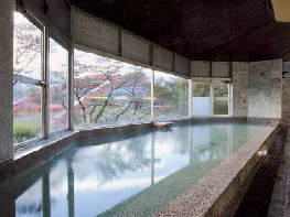 【福島×日帰り温泉】雄大な眺めを見ながら入浴「つきみが丘町民センター」