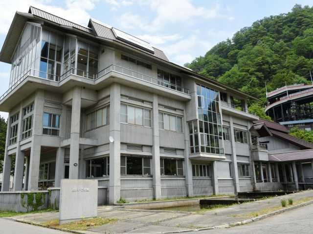 肘折いでゆ館で湯浴み