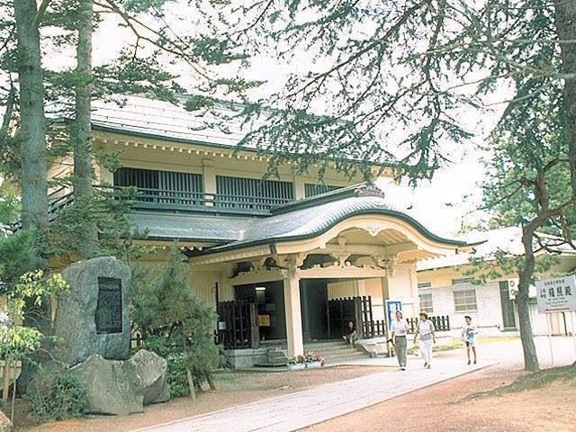こちらにもお立ちより 上杉神社宝物殿「稽照殿」