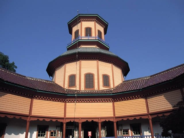 山形市郷土館(旧済生館本館)