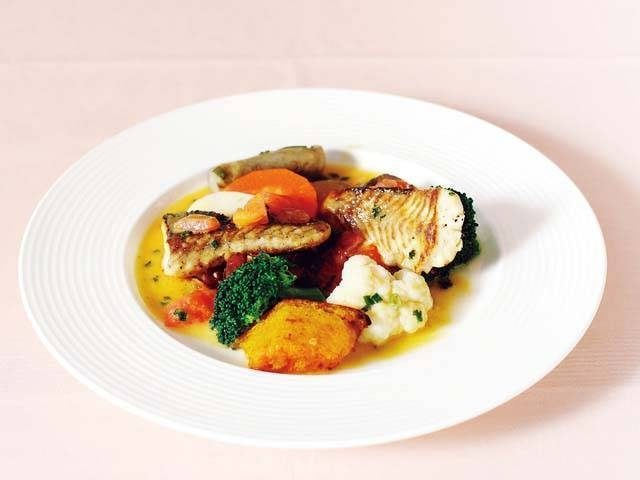 ログハウス風の店で本格フレンチ「フレンチレストラン ロングベアー」