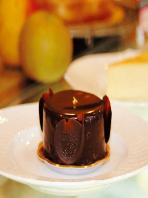 芸術品のようなケーキが評判「コウシロウ洋菓子店」