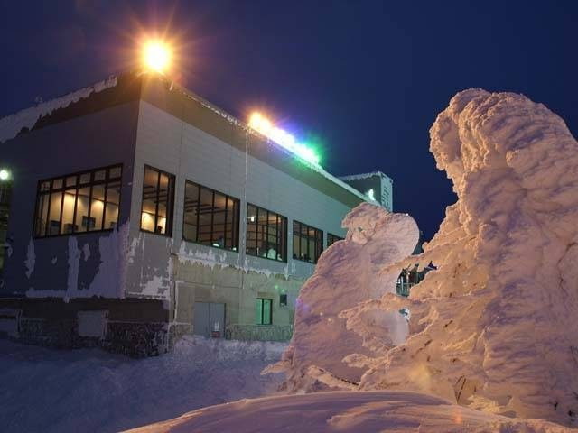 樹氷ライトアップ