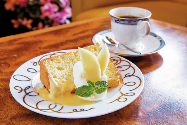 【福島・会津若松×レトロカフェ】江戸時代創業の老舗酒蔵で 極上の酒スイーツを味わう「蔵喫茶 杏」