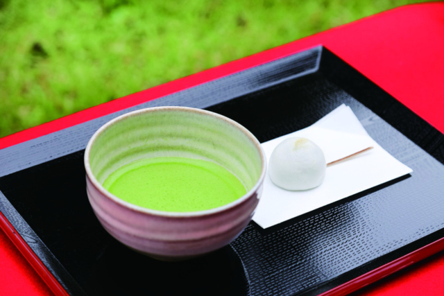 【鶴ヶ城の見どころ】茶室麟閣でひと休み