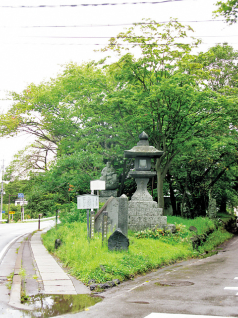 【信濃追分×観光】2つの街道を分ける旅の道標「追分の分去れ」