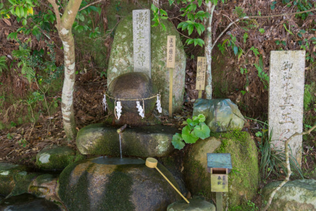 【島根・松江&出雲観光×1泊2日プラン】2日目 AM10:00 玉作湯神社でお守り作り