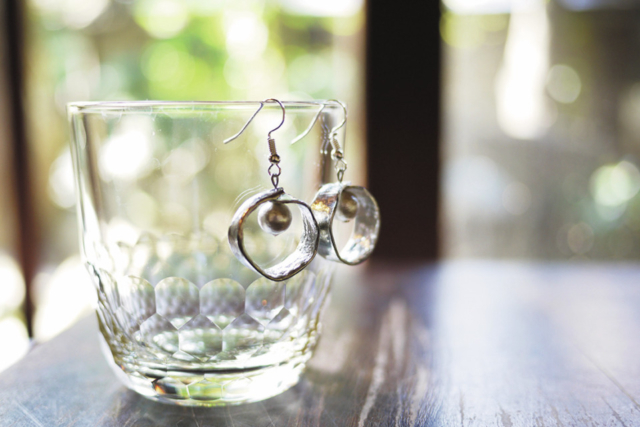 錫の特製を生かしたアクセサリー作り