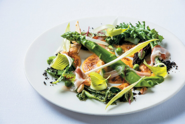 【軽井沢・ディナーの名店】星野リゾート 軽井沢ホテルブレストンコート ユカワタン