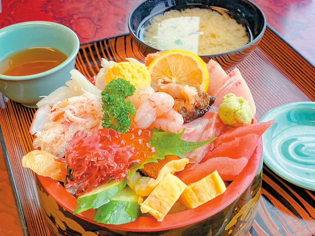 <佐渡のグルメスポット>長浜荘魚道場