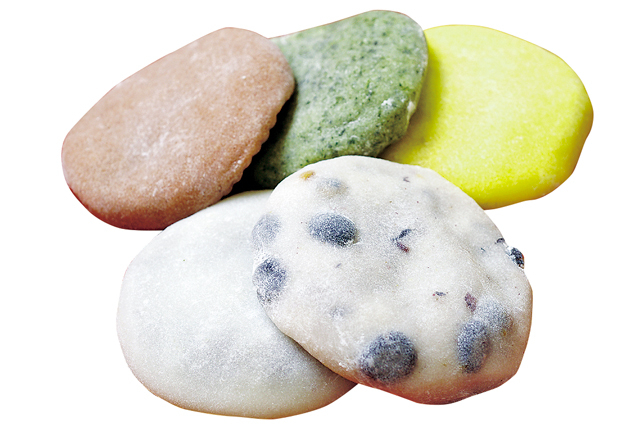 【香川・金刀比羅宮門前町×グルメ】自家製つぶ餡がたっぷり「浪花堂餅店」