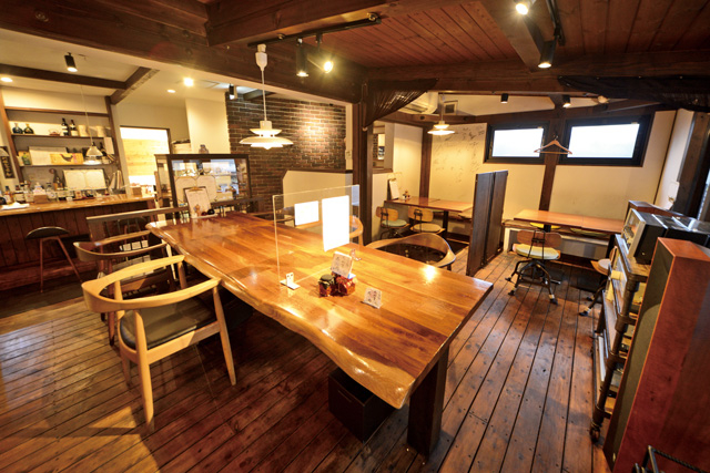 【ふくしま円盤餃子の美味い店】餃子酒家 照井