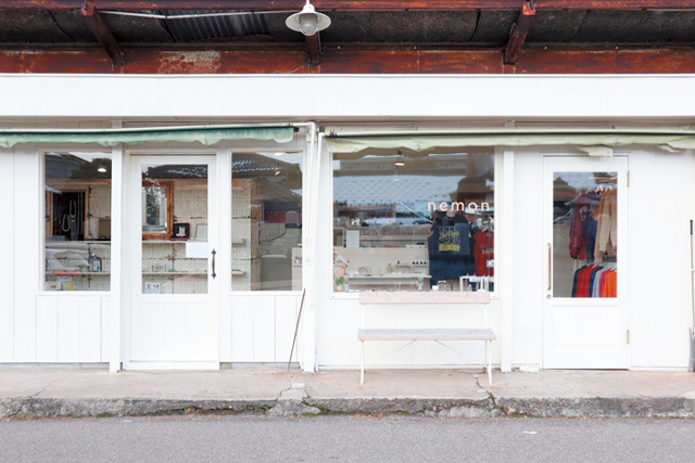 【沼垂テラス商店街×アクセサリー】オリジナルデザインのアイテムが揃う「nemon」