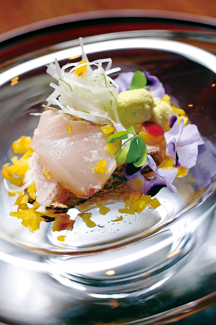 【高松×瀬戸内の幸】腕によりをかけたコース料理で堪能「おきる」