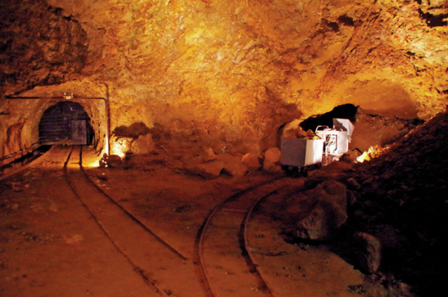 【佐渡島観光モデルコース:2日目⑨】江戸幕府を支えた世界最大級の金銀山「史跡佐渡金山」