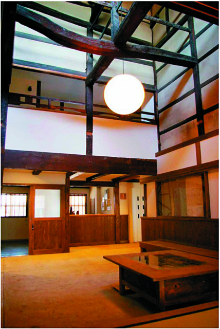 【立ち寄りスポット②】高田の雁木通り