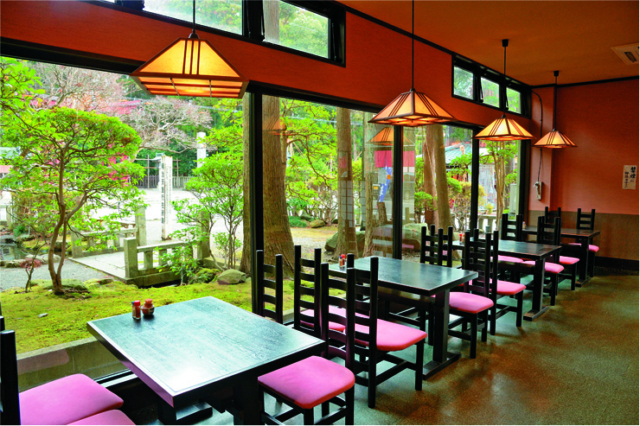 趣ある空間で味わうなめらかうどん「清水屋」