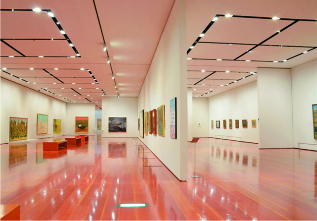 現代美術の価値を積極的に発信「新潟県立万代島美術館」