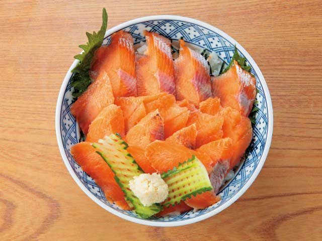 【阿寒湖温泉街×名物グルメ】ヒメマス