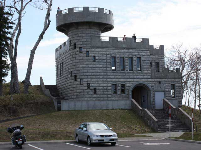 【屈斜路湖を眺めるスポット】津別峠展望施設