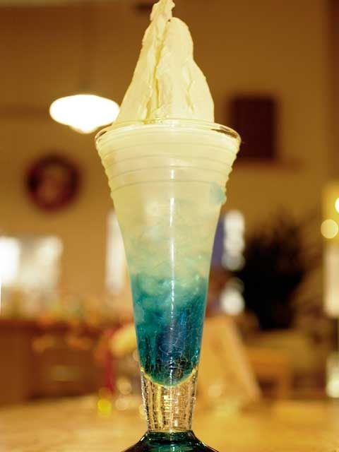 流氷硝子館内のシーニック・カフェ 帽子岩