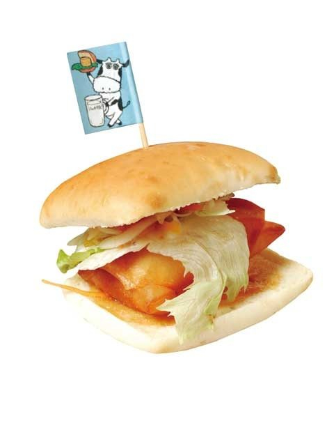 別海牛乳&別海ホタテバーガー 1100円