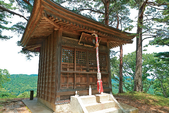 【春日山の立ち寄りスポット①】春日山城跡