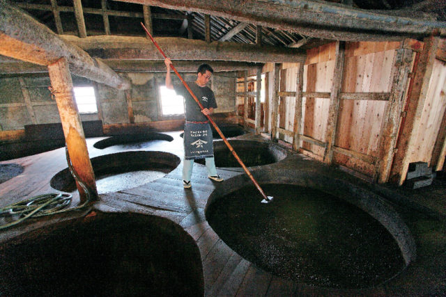 【醤の郷をご案内】ヤマロク醤油