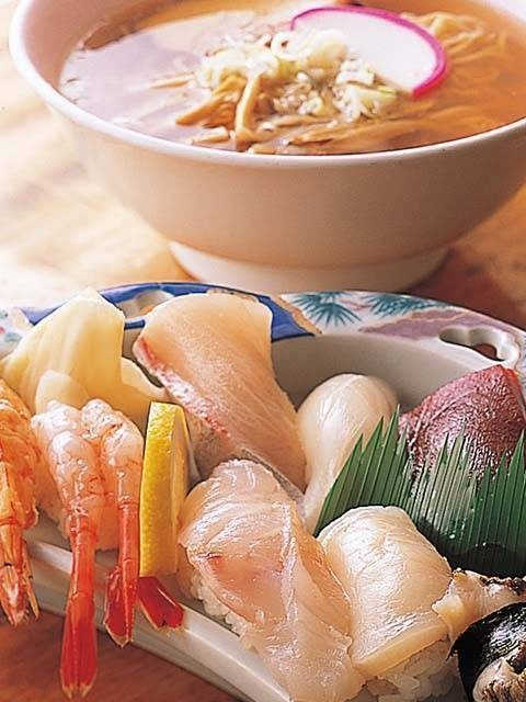 <佐渡のグルメスポット>鮨長三郎